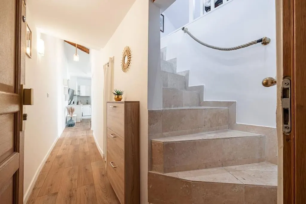 Magnifique Appartement Au Coeur Du Vieux Nice Apartment